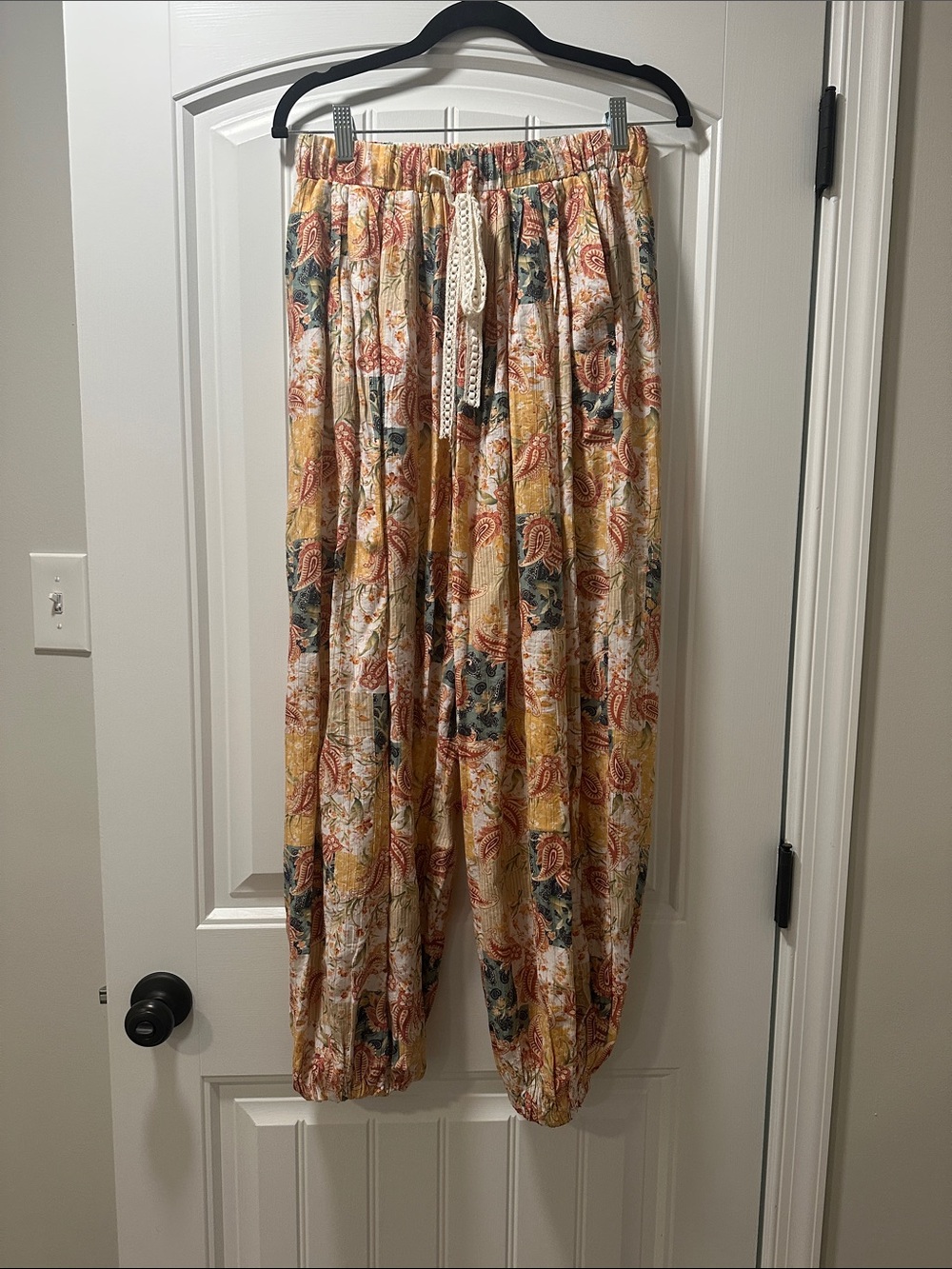POL Paisley Print Pants